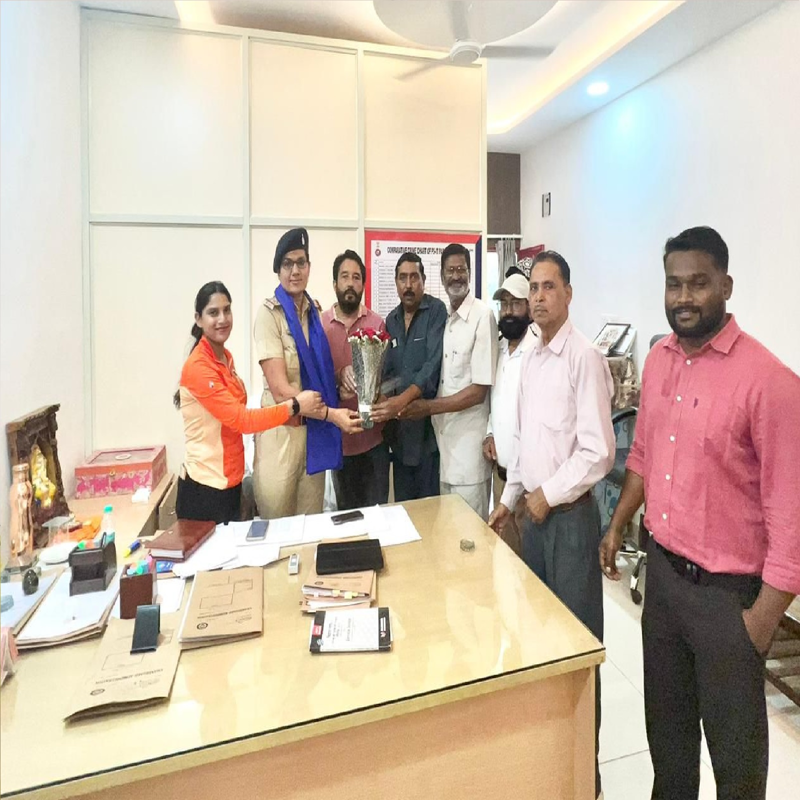 आईटी पार्क थाना में नव नियुक्त थाना प्रभारी मिनी भारद्वाज का भव्य स्वागत, जनता ने जताया भरोसा