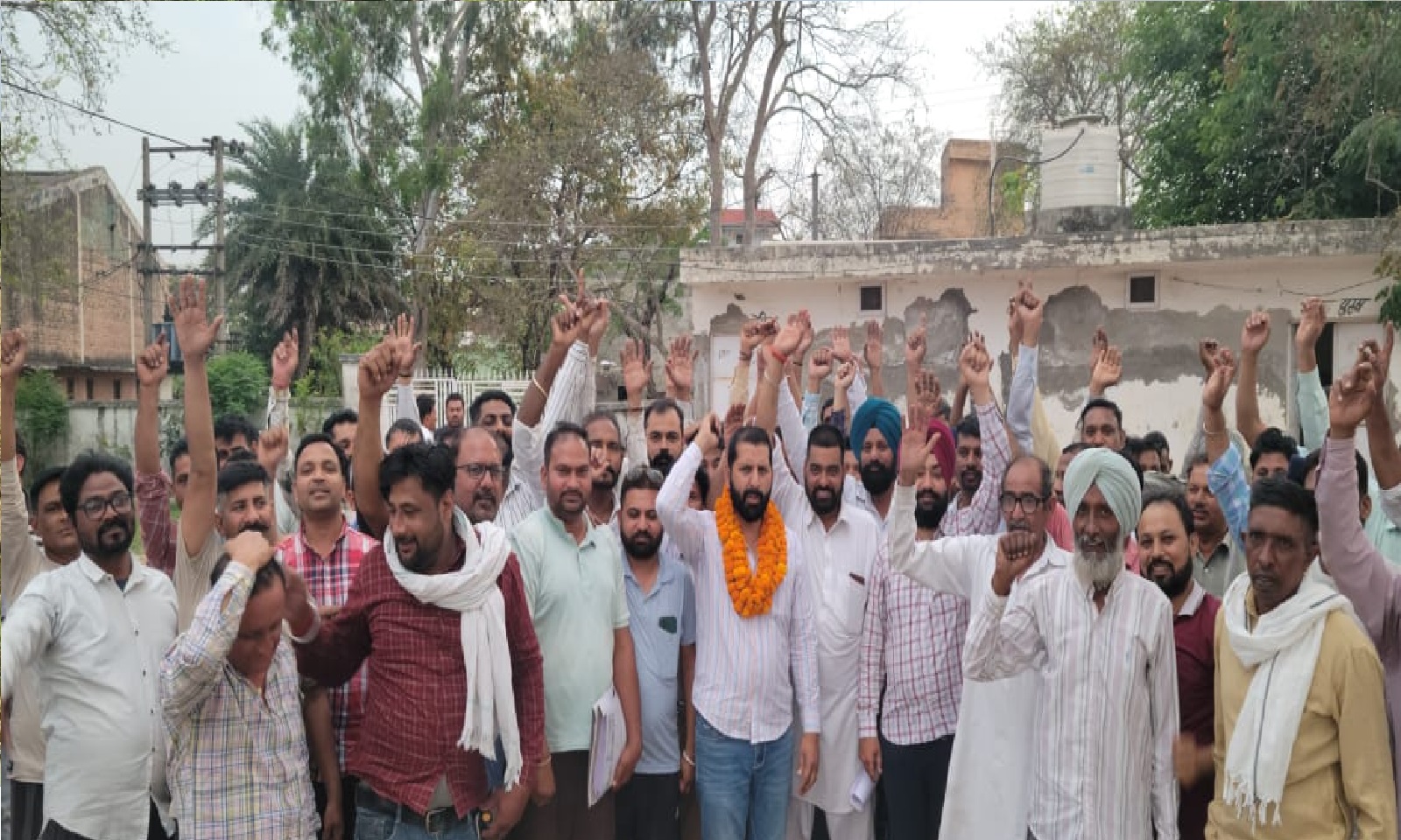 पनेशिया कर्मचारियों की ऐतिहासिक जीत, 13 साल बाद बहाली के आदेश