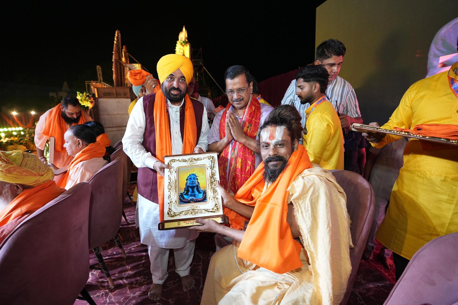 गुरु साहिबानों और संत-महापुरुषों द्वारा दिखाए गए धर्म के मार्ग पर चल रही है भगवंत मान सरकार: अरविंद केजरीवाल