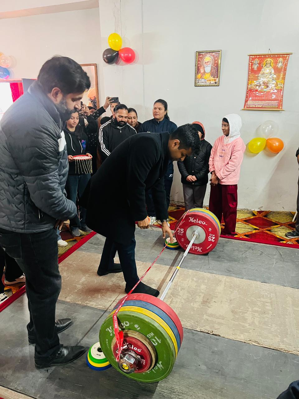 गुरु नानक स्टेडियम में युवाओं के लिए नई पहल, वेटलिफ्टिंग प्रशिक्षण केंद्र का उद्घाटन