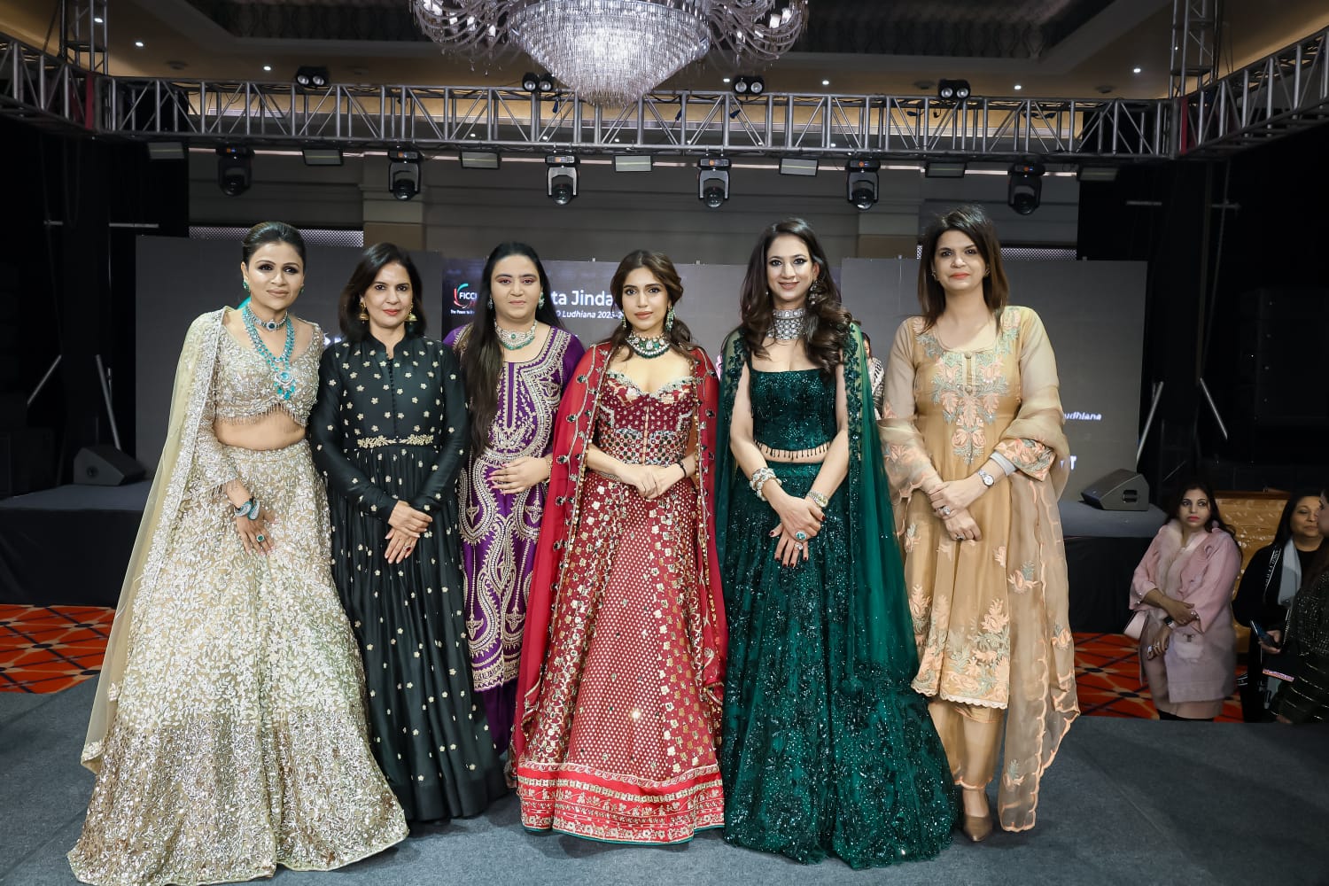 FICCI FLO लुधियाना ने प्रस्तुत किया भव्य फैशन शो ‘रियासत – द रॉयल कंटिन्यूअम’