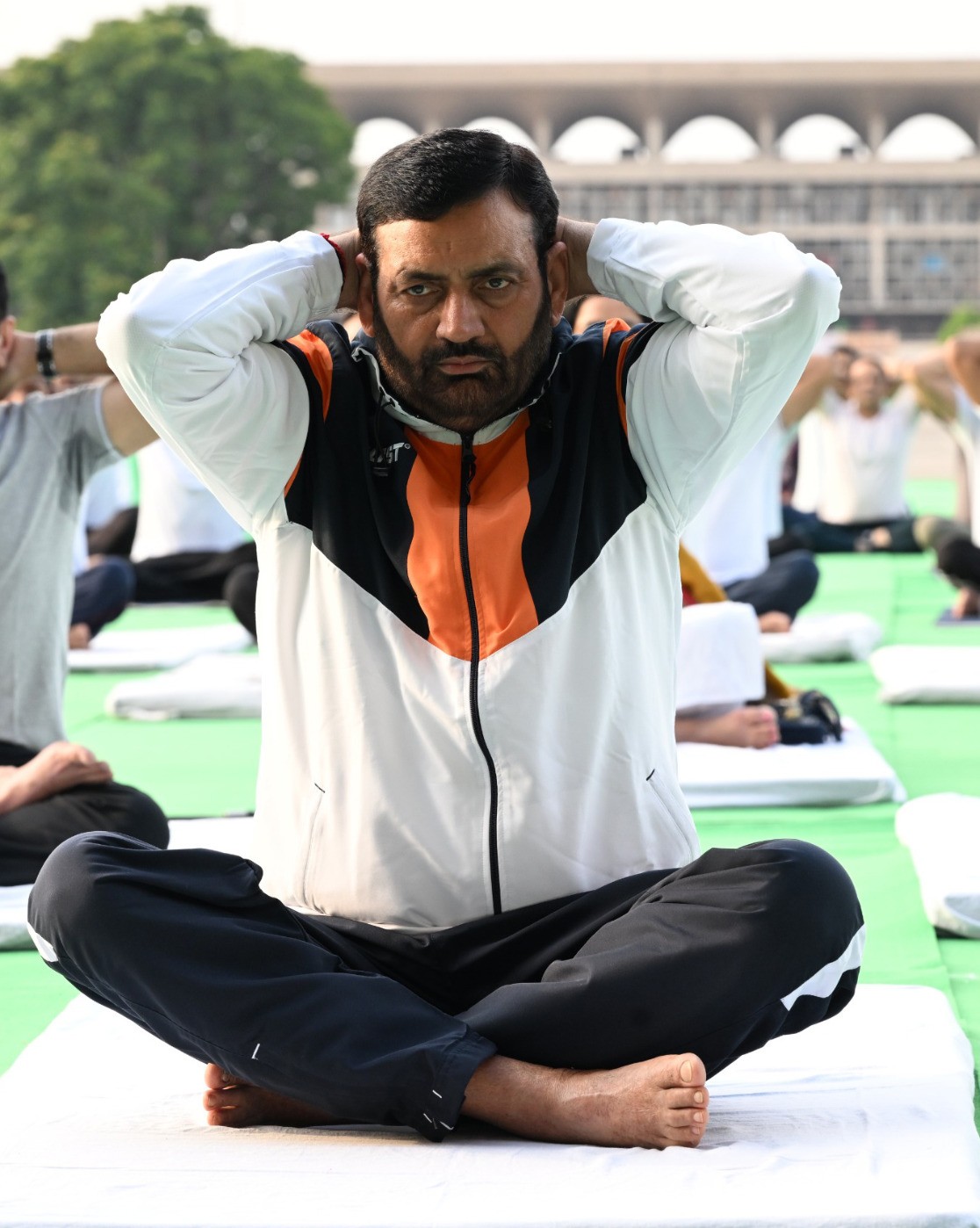 Chandigarh: मुख्यमंत्री श्री नायब सिंह सैनी ने विस अध्यक्ष के साथ विस परिसर में किया योग प्रोटोकॉल का अभ्यास
