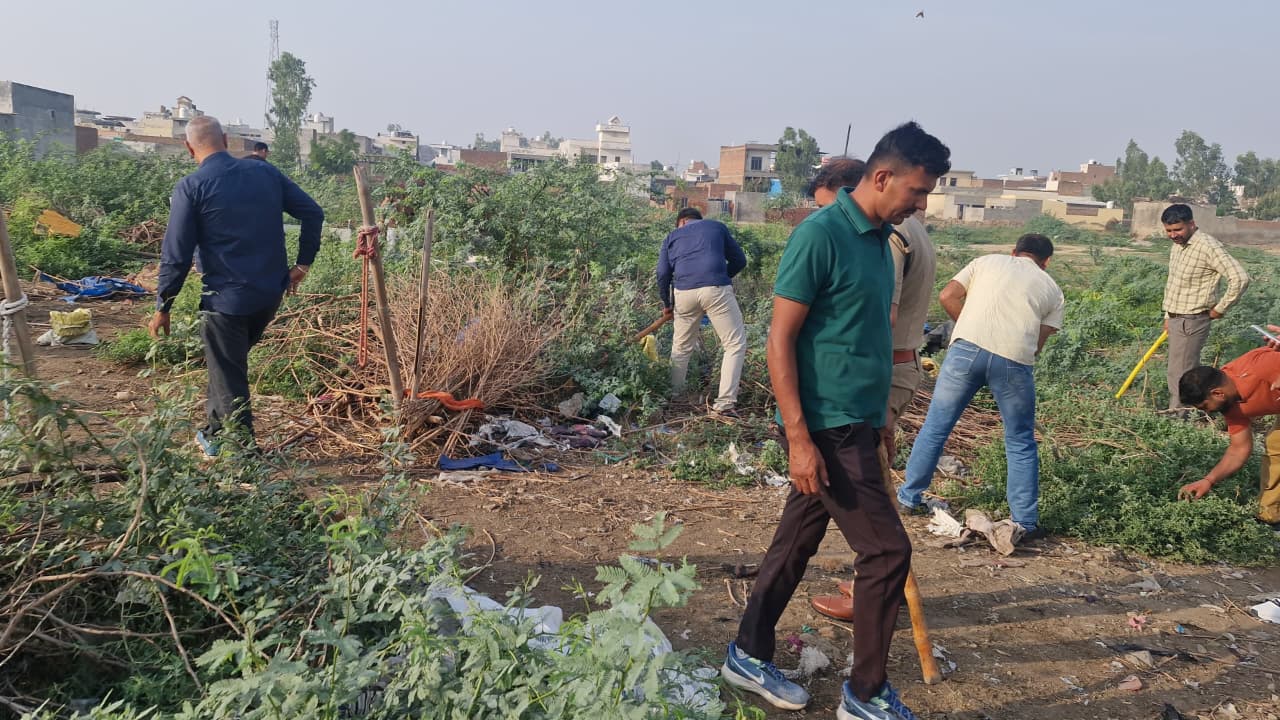 Kalayat: कलायत की सेंसी बस्ती में क्राइम यूनिट और कमांडो दस्ते का सघन चेकिंग अभियान