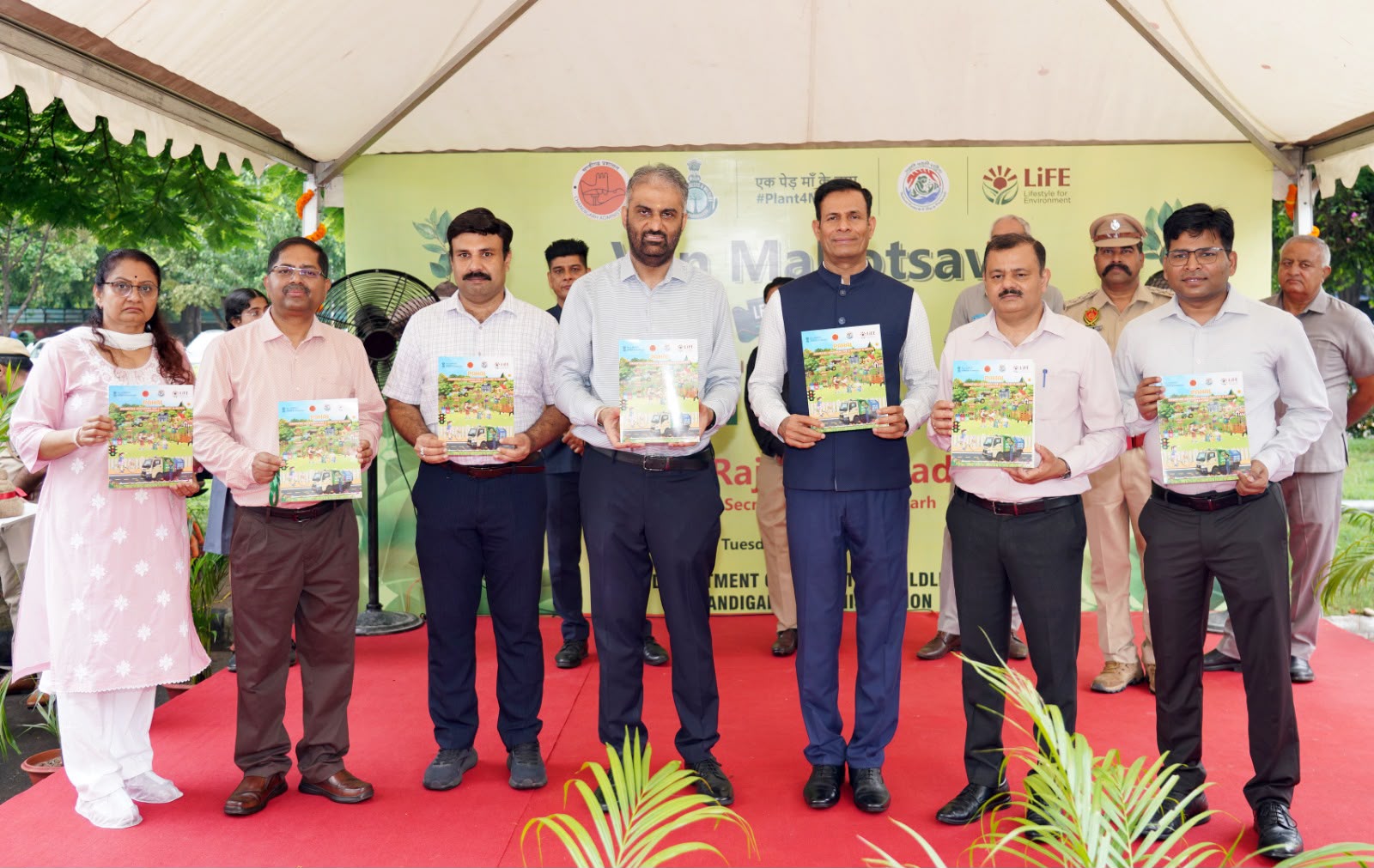 Chandigarh: पौधों से लेकर जीरो वेस्ट मॉडल तक, चंडीगढ़ के पौध मेले में दिखा पर्यावरण संरक्षण और सतत विकास का संदेश